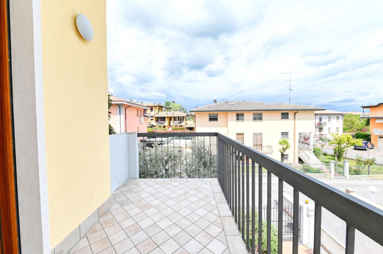Pearl House - Sirmione Holiday - Jacuzzi Privata Экстерьер фото