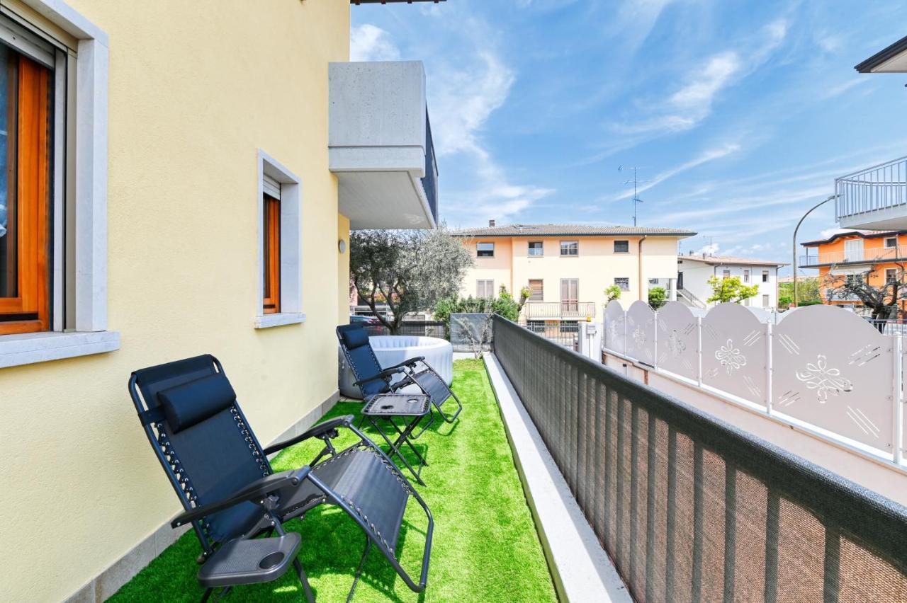 Pearl House - Sirmione Holiday - Jacuzzi Privata Экстерьер фото